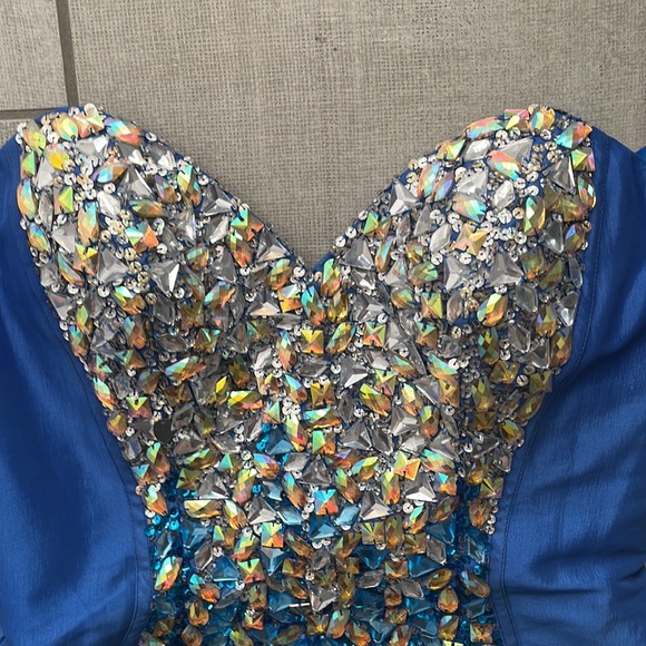 Jovani jewel embellishments NWT Size 6 Cocktail Mini Dress - Picture 8 of 10